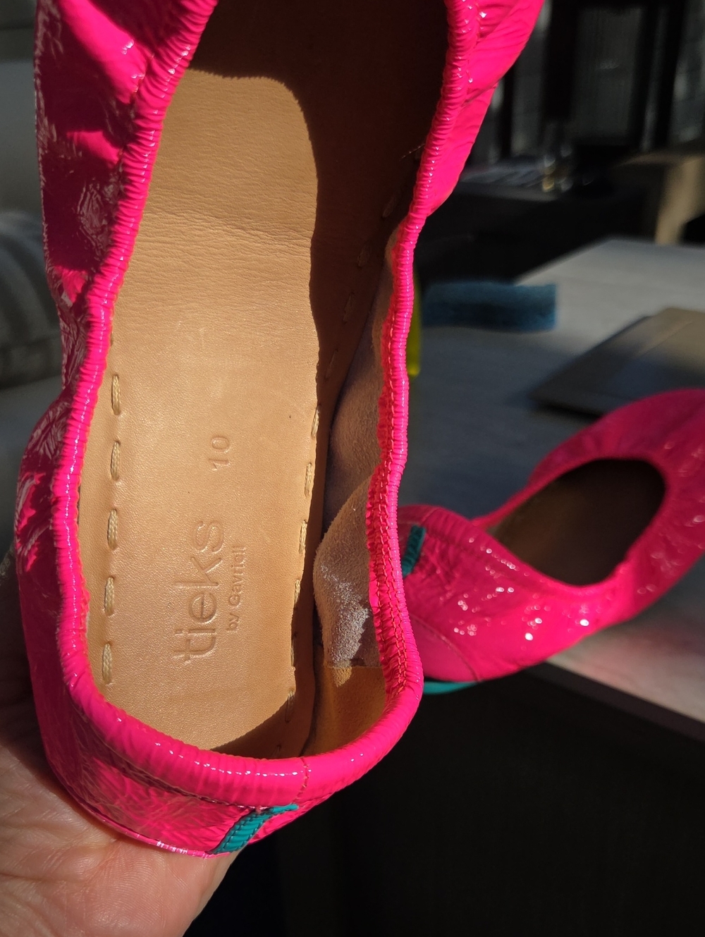 Tieks Pop Pink Ballet Flats Size 10 Offers Welcome!! - Picture 15 of 15